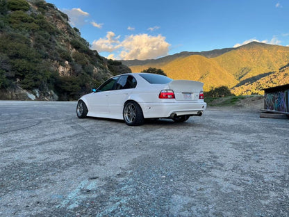 Big Duck Club - BMW E39 Rear Overfender Kit (75mm)
