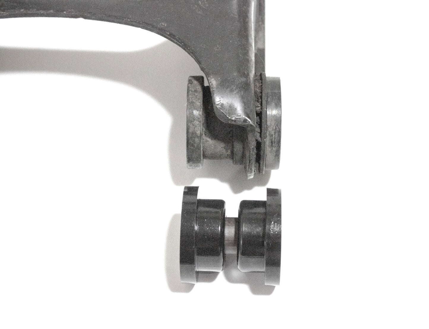 MX83 RUCA Bushings