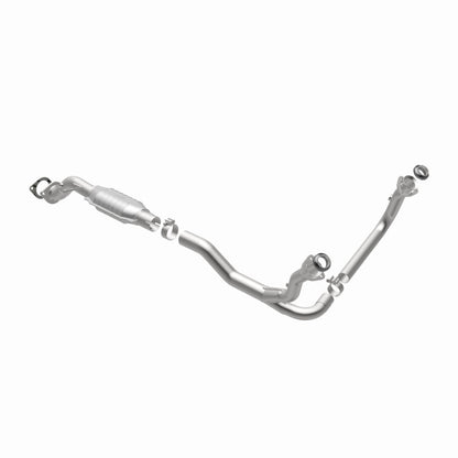 MagnaFlow Direct Fit Catalytic Converter 00-05 Blazer 4WD 4.3L