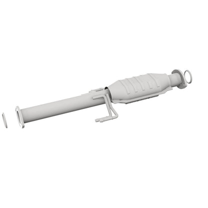 MagnaFlow Direct Fit Catalytic Converter 01-04 Toyota Tacoma 3.4L Rear