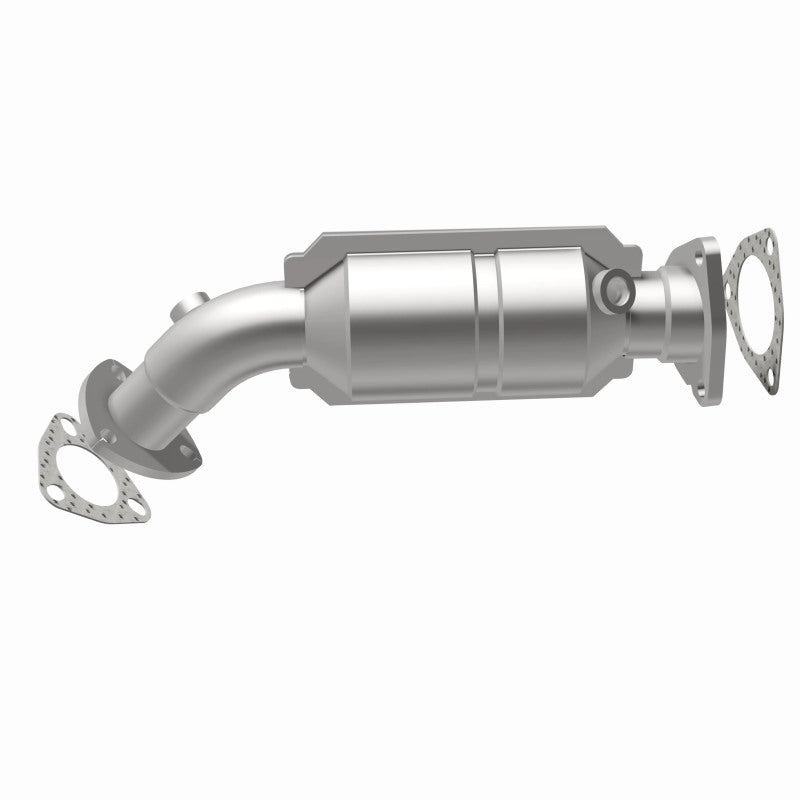 MagnaFlow Direct Fit Catalytic Converter Audi 97-05 A4/A4 Quattro / Volkswagen 00-05 Passat 1.8L