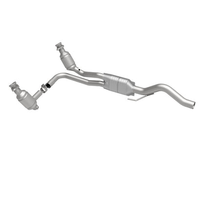 MagnaFlow Direct Fit Catalytic Converter 00-03 Dakota 4.7L