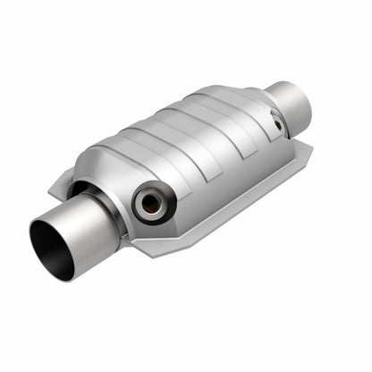 MagnaFlow Universal Catalytic Converter 2.25 W/Dual O2 Boss