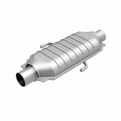 MagnaFlow Universal Catalytic Converter 2Air 19.5X7X4 2.25X2.25