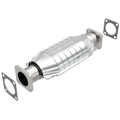 MagnaFlow Direct Fit Catalytic Converter Chevrolet-Isuzu 82 8