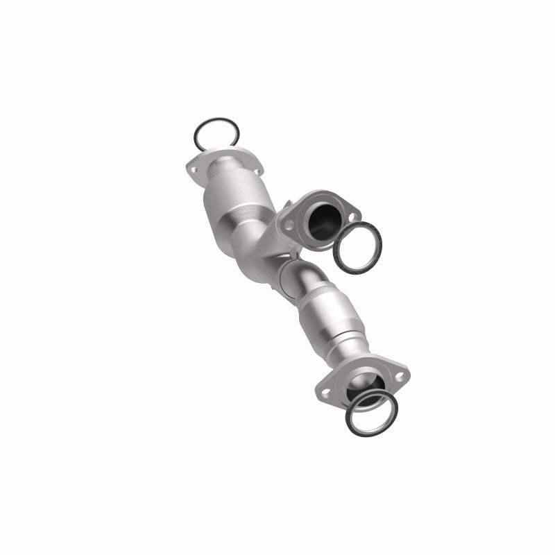 MagnaFlow Direct Fit Catalytic Converter 96-97 Lexus GS300 3.0L