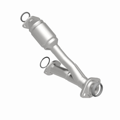 MagnaFlow Direct Fit Catalytic Converter 01-03 Highlander 3L rr OEM