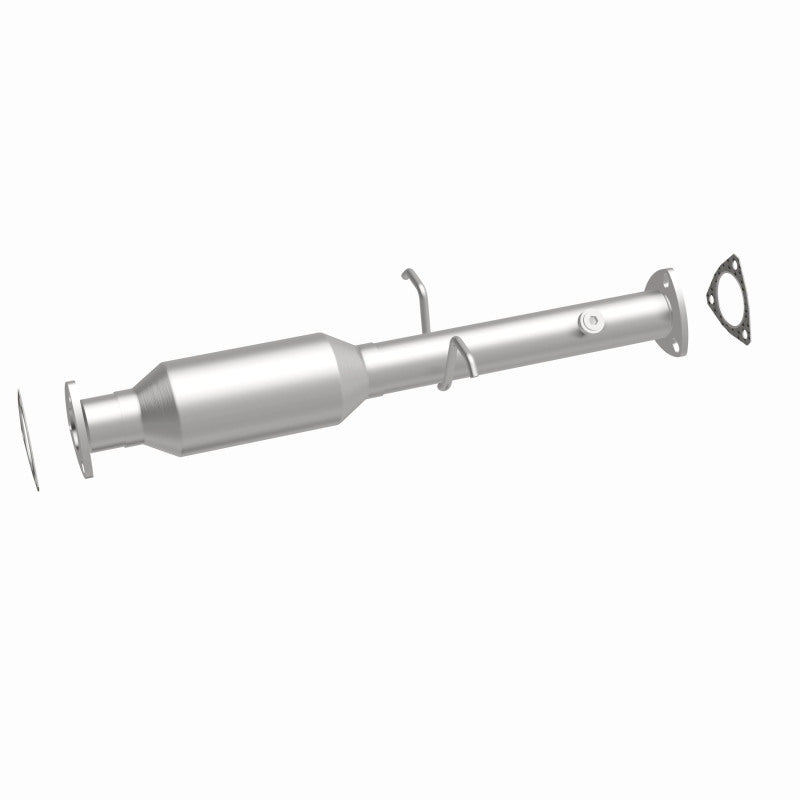 MagnaFlow Direct Fit Catalytic Converter 96-00 GM S-10/Sonoma/Homb