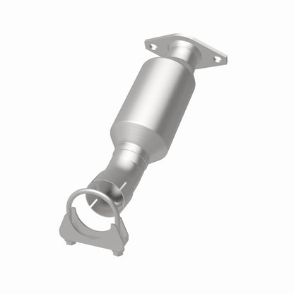 MagnaFlow Direct Fit Catalytic Converter 12-16 Toyota Prius C 1.5L
