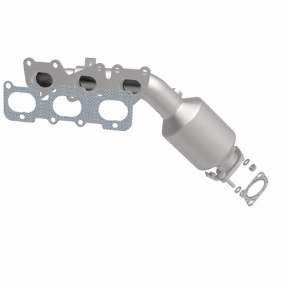 MagnaFlow Direct Fit Catalytic Converter 10-12 Hyundai Genesis 3.8L