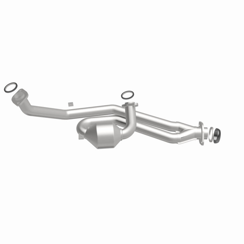 MagnaFlow Direct Fit Catalytic Converter 01-03 Toyota Sienna 3.0L fr