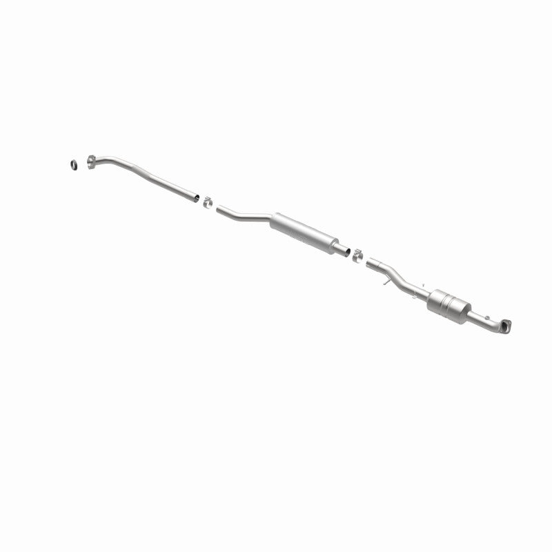 MagnaFlow Direct Fit Catalytic Converter 2008-2009 OUTLANDER 2.4 L Underbody