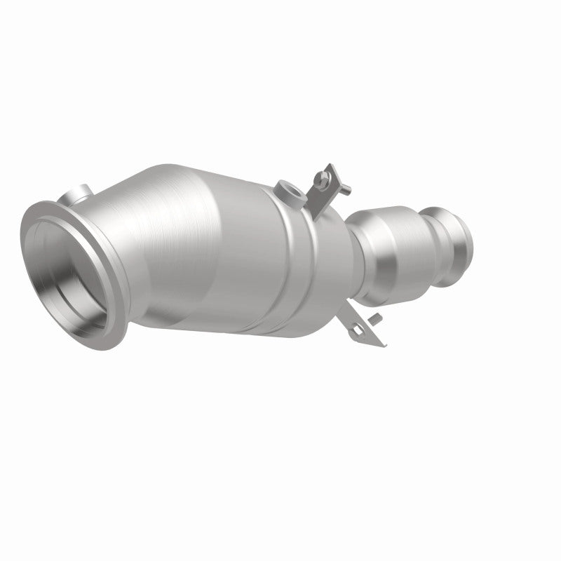 MagnaFlow Direct Fit Catalytic Converter 2016 BMW 428i 2.0L Underbody