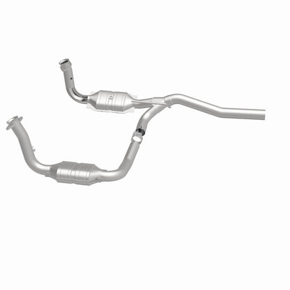 MagnaFlow Direct Fit Catalytic Converter 2009-2012 Dodge Nitro 3.7L Underbody