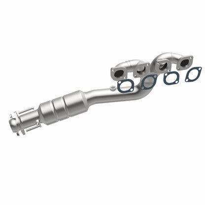 MagnaFlow Direct Fit Catalytic Converter 02-03 BMW 745i 4.4L D/S