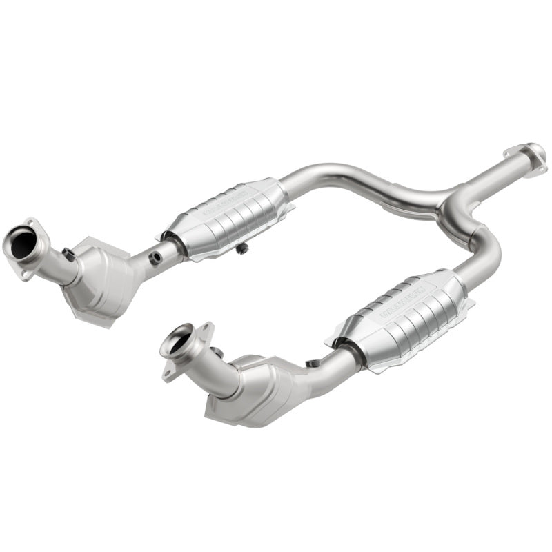 MagnaFlow Direct Fit Catalytic Converter 01-04 Ford Mustang 3.8L CA