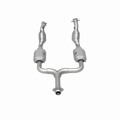 MagnaFlow Direct Fit Catalytic Converter 01-04 Ford Mustang 3.8L CA