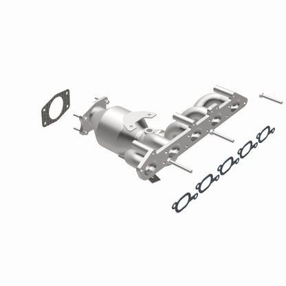 MagnaFlow Direct Fit Catalytic Converter 01-05 Volvo S60 2.4L Manifold