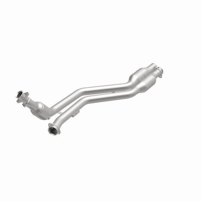 MagnaFlow Direct Fit Catalytic Converter 02-03 Mercedes CLK430 4.3L Passenger Side