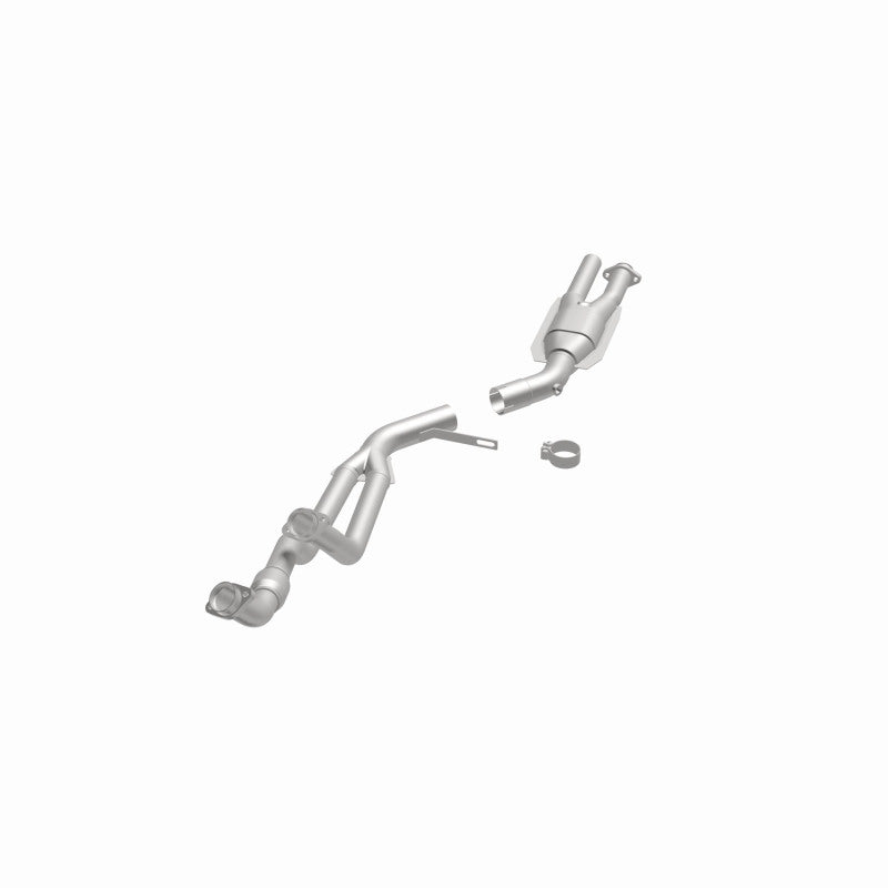 MagnaFlow Direct Fit Catalytic Converter 89-93 BMW 535I 3.2l