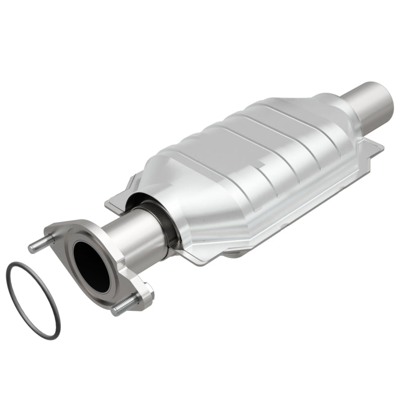 MagnaFlow Direct Fit Catalytic Converter 10-12 Fusion 3.0L