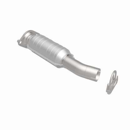 MagnaFlow Direct Fit Catalytic Converter 04 Toyota Sienna 3.3L