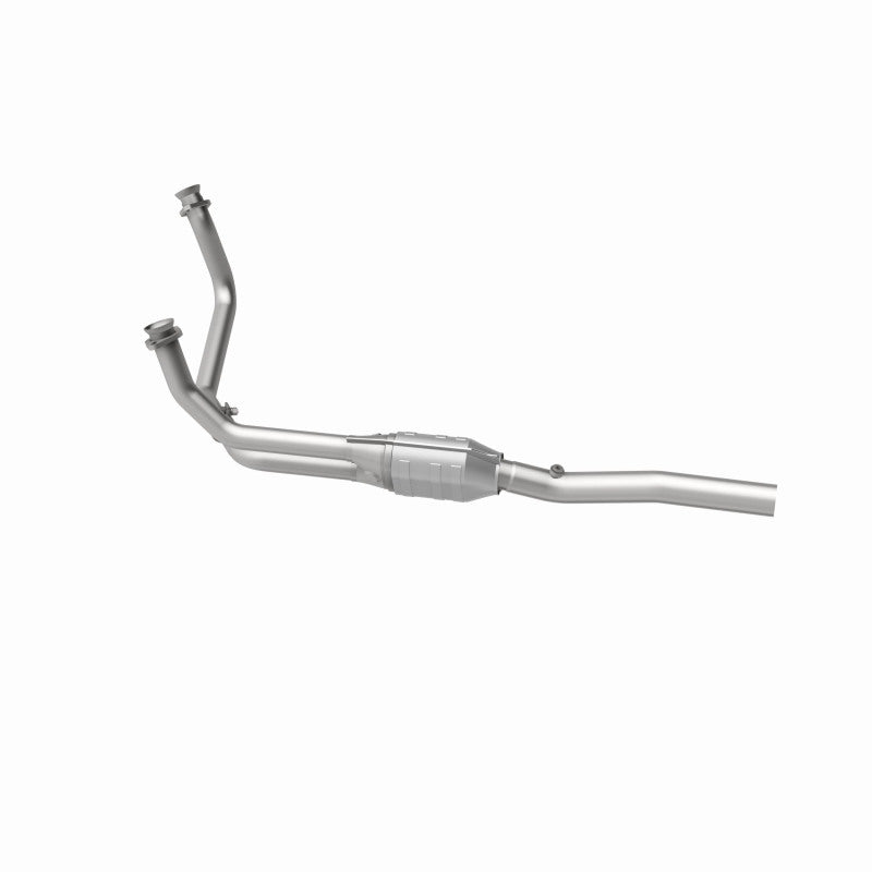 MagnaFlow Direct Fit Catalytic Converter 96-97 Dodge Van 3.9L/5.2L/5