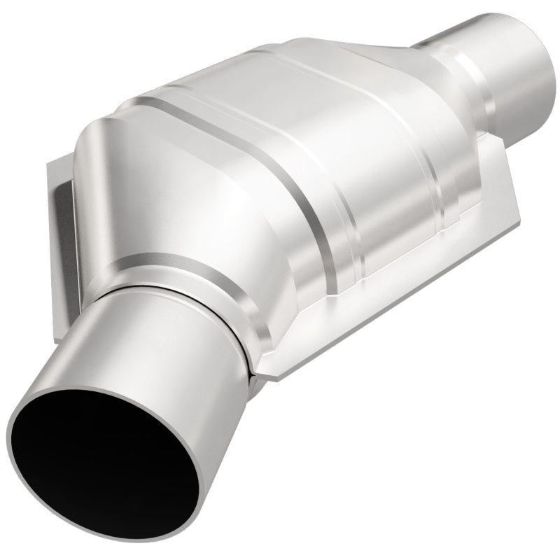 MagnaFlow Universal Catalytic Converter 2.25in Inlet/Outlet Angled Offset/Center Calif OBDII