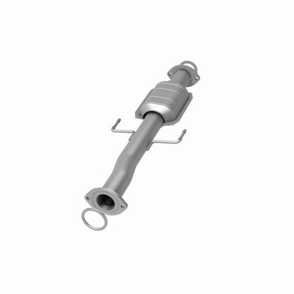 MagnaFlow Direct Fit Catalytic Converter 02-03 Toyota Tacoma 2.4L