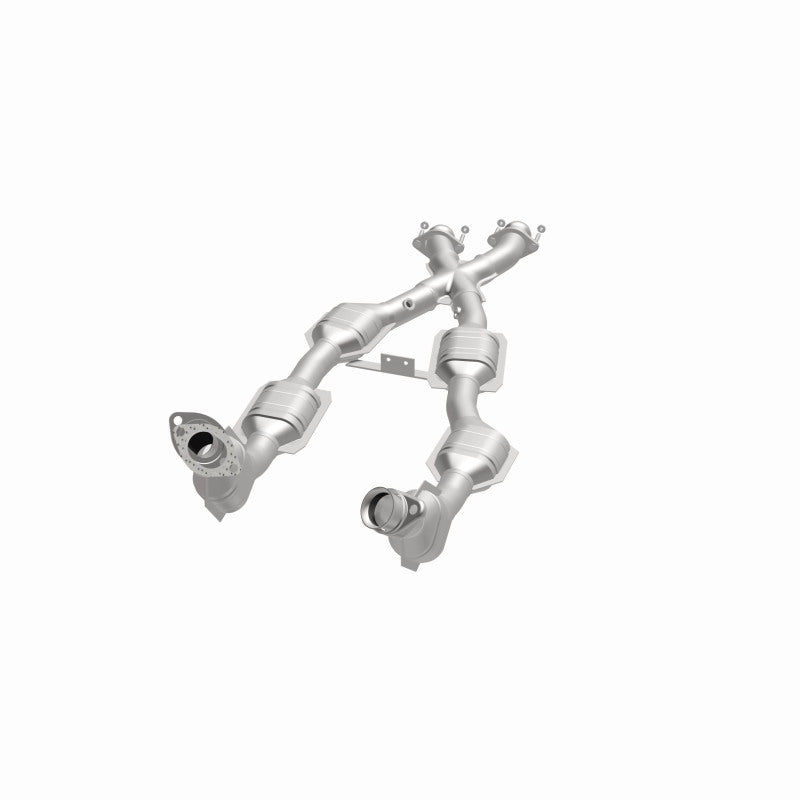MagnaFlow Direct Fit Catalytic Converter 96-98 Mustang GT 4.6L 50S