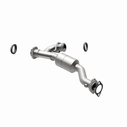 MagnaFlow Direct Fit Catalytic Converter 01-03 Montero 3L Passenger Side Front OEM
