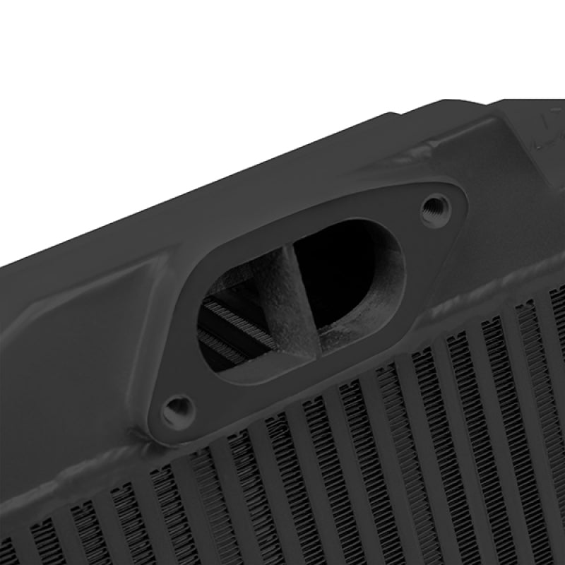Mishimoto Subaru 08-15 WRX STi Kit de intercooler de montaje superior - Mangueras negras y rojas con recubrimiento de polvo