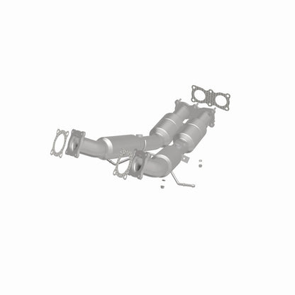 MagnaFlow Direct Fit Catalytic Converter 2008-2012 LR2 3.2 L Underbody