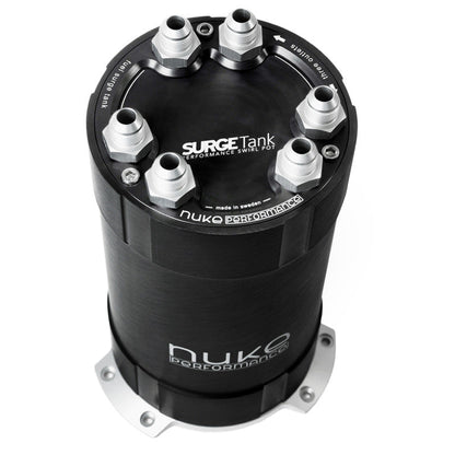Nuke Performance - 2G Fuel Surge Tank 3,0 litros para até três bombas de combustível externas (150-01-204)