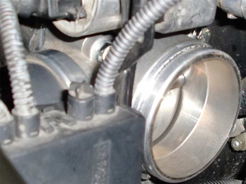 aFe Silver Bullet Corpo do Acelerador Espaçadores TBS BMW 325i (E46) 01-06 L6-2.5L