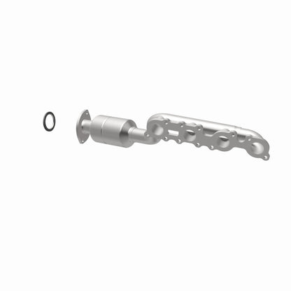MagnaFlow Direct Fit Catalytic Converter 08-09 Lexus LS600H 5.0L