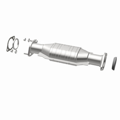 MagnaFlow Direct Fit Catalytic Converter 2003-2006 MONTERO 3.8 L Underbody