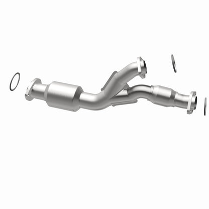MagnaFlow Direct Fit Catalytic Converter 96-97 Lexus GS300 3.0L