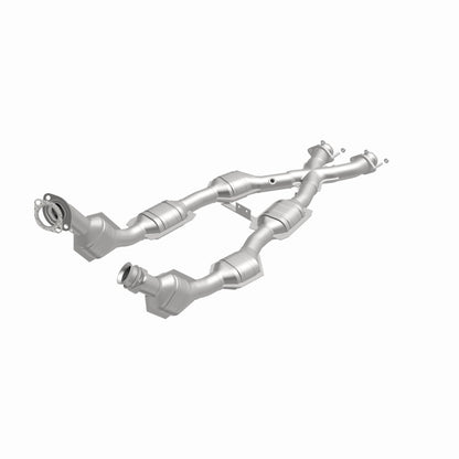 MagnaFlow Direct Fit Catalytic Converter 96-98 Mustang GT 4.6L 50S