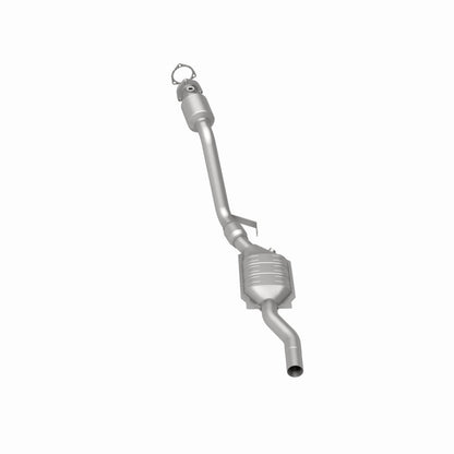 MagnaFlow Direct Fit Catalytic Converter 03 Volkswagen Passat 2.8L
