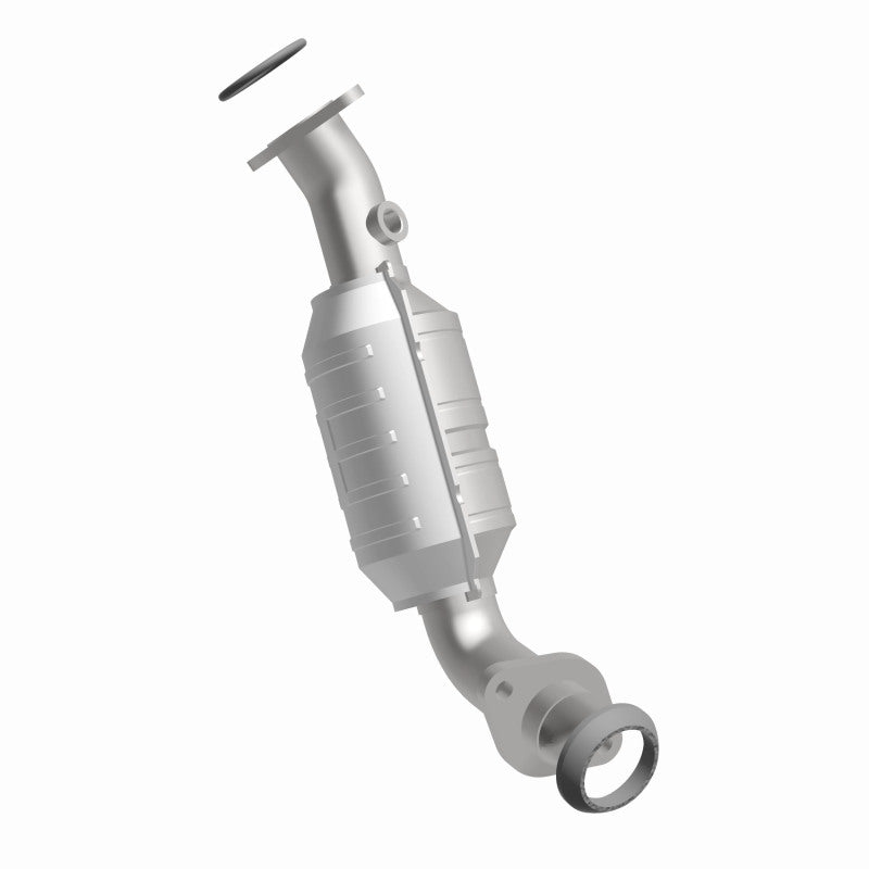 MagnaFlow Direct Fit Catalytic Converter 04-07 Cadillac CTS 2.8L/3.6L Driver Side