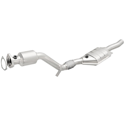 MagnaFlow Direct Fit Catalytic Converter 00-01 Audi A6 2.8L