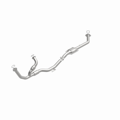 MagnaFlow Direct Fit Catalytic Converter 98-00 Sienna 3.0L