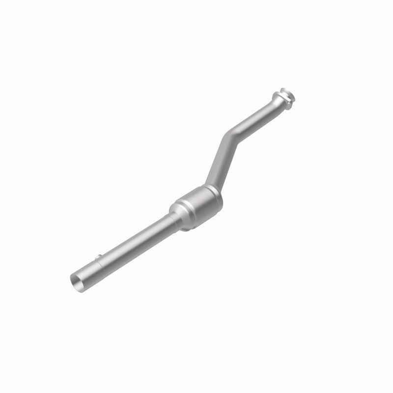 MagnaFlow Direct Fit Catalytic Converter 99-00 BMW 540i 4.4L DS Rear