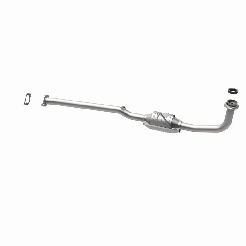MagnaFlow Direct Fit Catalytic Converter 95-96 Geo Metro 1.0L