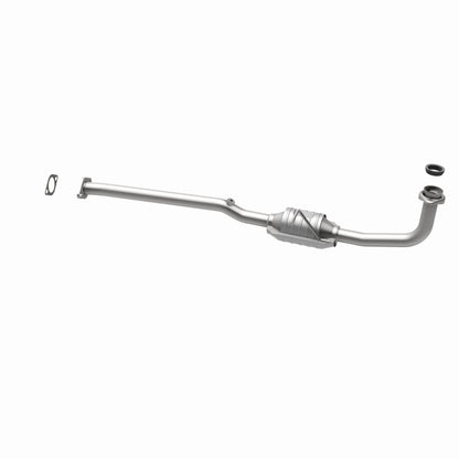 MagnaFlow Direct Fit Catalytic Converter 95-96 Geo Metro 1.0L