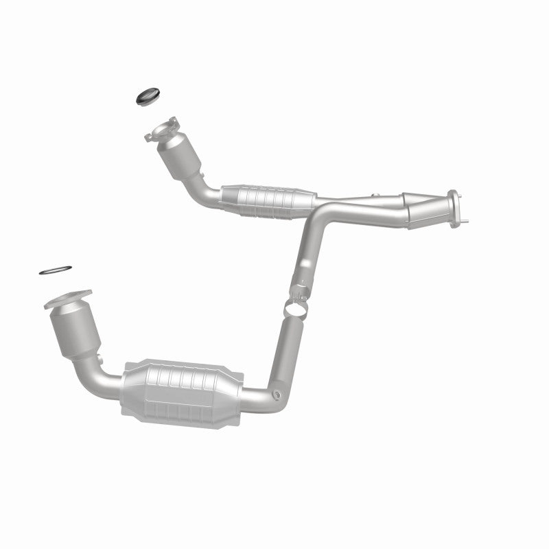 MagnaFlow Direct Fit Catalytic Converter 99-00 Chevy Pickups 4.3L