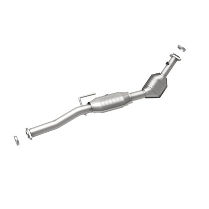 MagnaFlow Direct Fit Catalytic Converter 04-06 Ford Ranger 2.3L CA