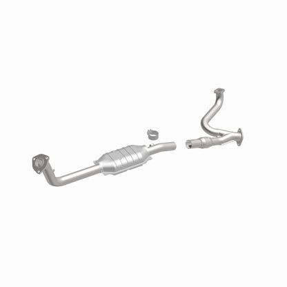 MagnaFlow Direct Fit Catalytic Converter 98-02 3.5L Isuzu Trooper DS