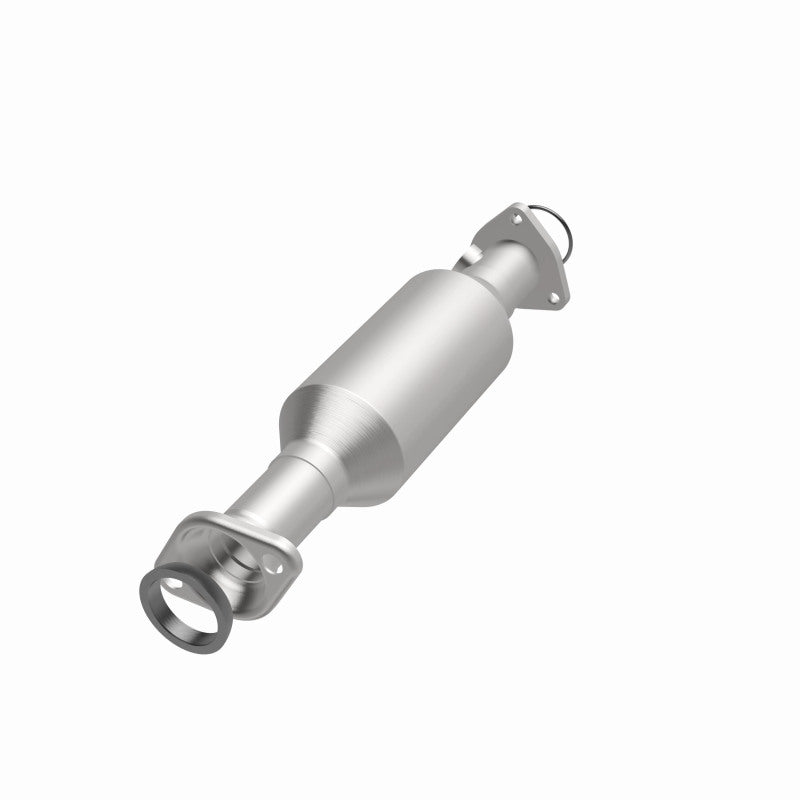 MagnaFlow Direct Fit Catalytic Converter 97-01 Honda CR-V 2.0L
